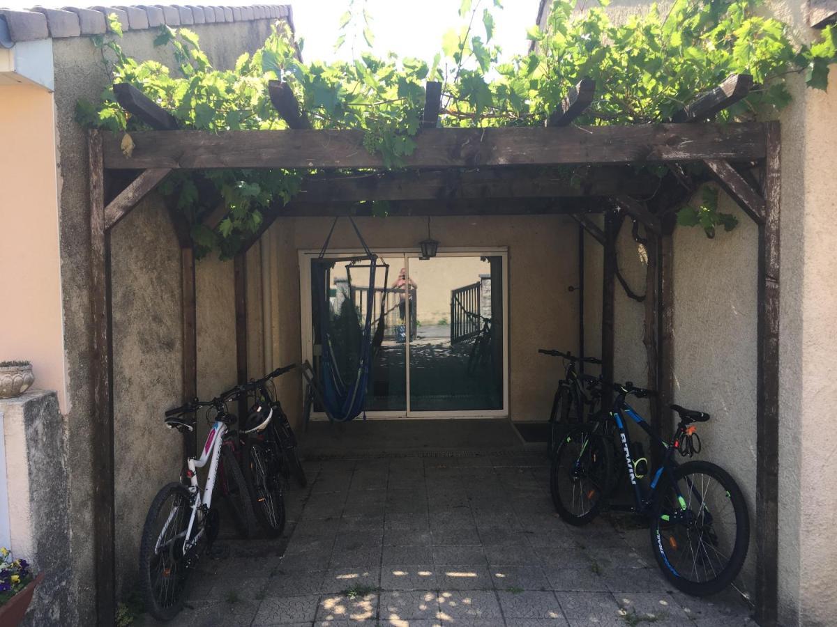 Maison Avec Jardin Crest Zewnętrze zdjęcie